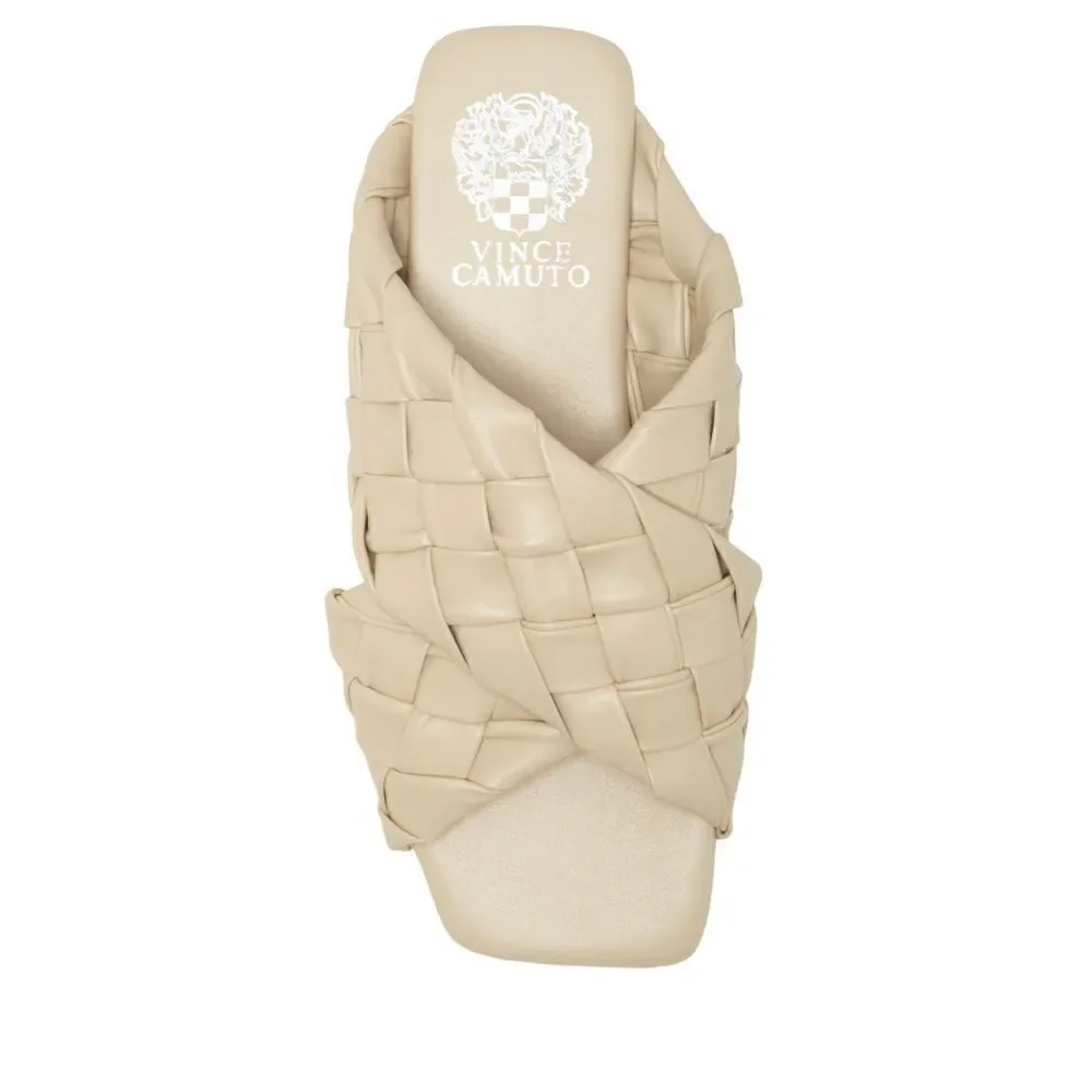 Vince Camuto 